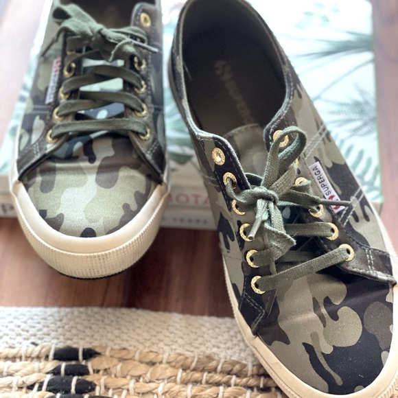 camo supergas